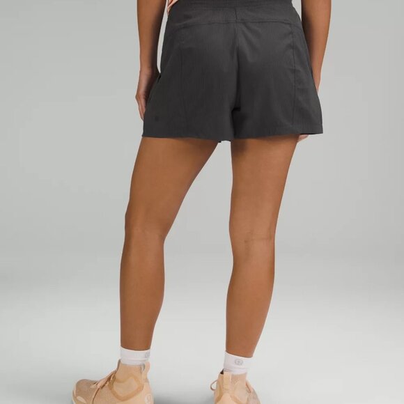 Lululemon Dance Studio HR Short 3.5" Black Size 4 - Picture 4 of 9